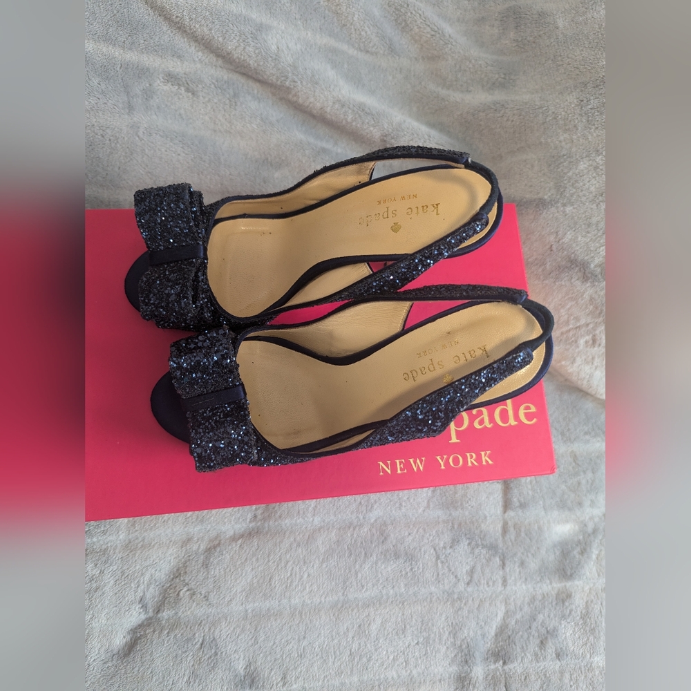 Kate Spade charm navy and glitter heels Sz: 5B - Picture 2 of 3